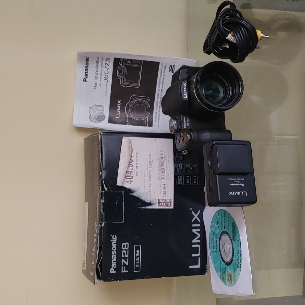 Panasonic Lumix DMC-FZ28‎ Digital camera Complete